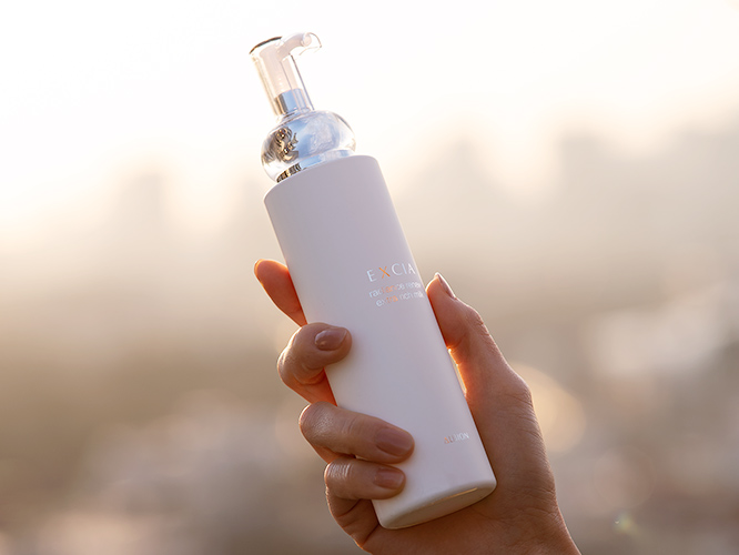 EXCIA For the Timeless skin with radiant.